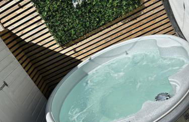 The Telephone exchange very quaint hot tub stay - Foto 23