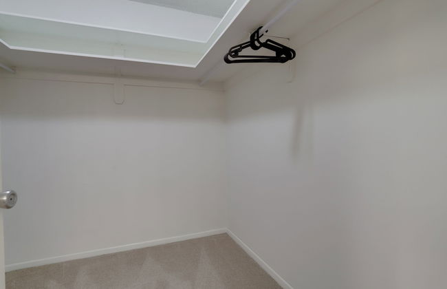 Modern Apt Near Airport in Cystal City - Photo 27