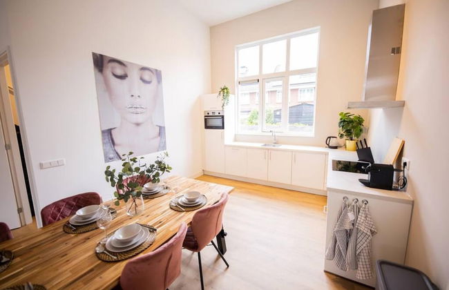 Serviced 3BR Apartment in Utrecht - Photo 47