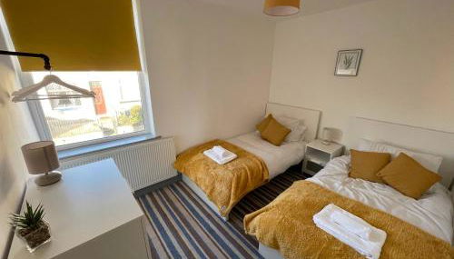 Modern 3 bed home, Free Parking, Free Netflix and WIFI - Foto 2