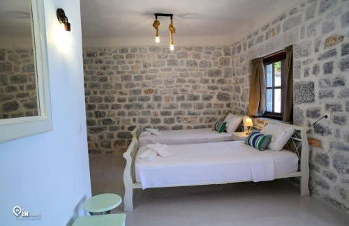 Sikies - Unique Beachfront Stone House in Alipa-Mani - Foto 24