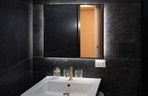 Navigli Nest Renovated Studio with Balcony on the Naviglio - Foto 7