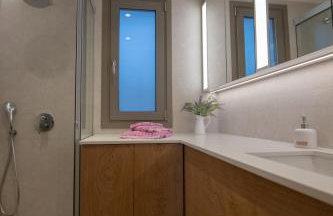 LENICO Seafront Villa - Photo 23