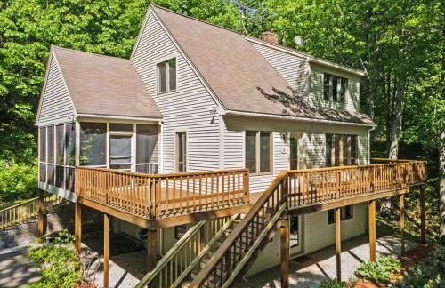 Tranquil NH Lakehouse Escape - Foto 1