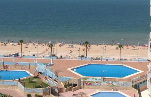 Piso frente la playa de Valdelagrana - Foto 25