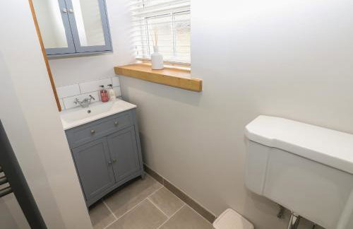 Larl Cottage - Photo 17