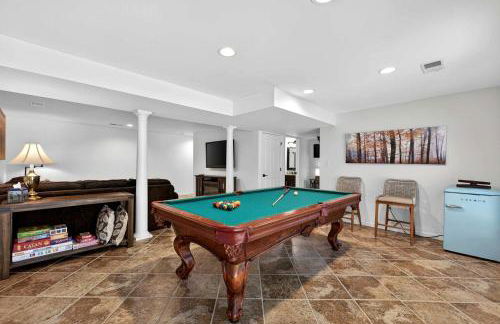 Bright Mountain Cabin with Game Room & Golf Course Views Near Hedgesville, West Virginia - Foto 20