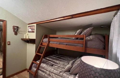 Thorpe On The Water. Creekside Nederland Cabin. - Foto 19