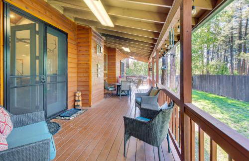 Near Woodland Lake Park Cabin with Serene Deck! - Foto 36