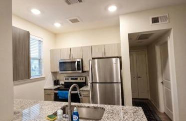 Cedar Park Apt -Pool, Gym, TV, Kitchen, Laundry - Foto 9