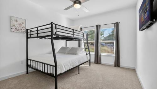 Cozy 2 BR Apt |King Bed |Pool |Gym| Close to Mayo - Foto 2