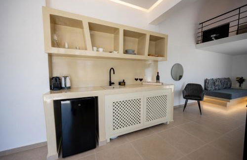 Theophrasti Suites - Photo 69