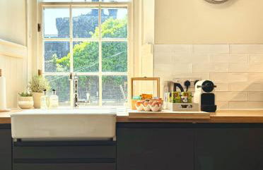 St Johns Jailhouse by the Castle - Photo 27