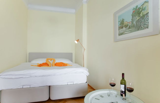 Prague Siesta Apartments - Photo 23