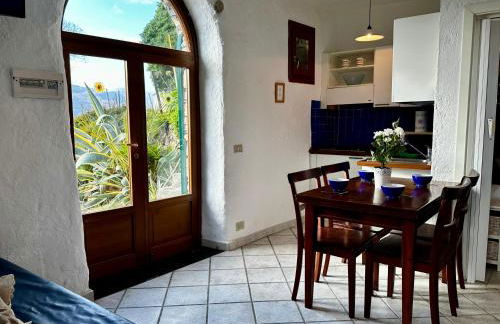 Panoramic Rural House With Garden - Photo 57