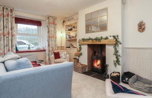 Willow Wood - Photo 1