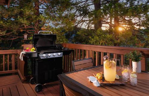 Large A-Frame Cabin (9 Beds, AC, + Lake Access) - Foto 13