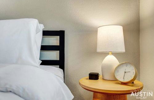 Get Comfy Memory Foam Beds and Tub in Central ATX - Foto 10