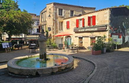 Le "Chic en Ville" Centre historique, climatisé, wifi, Parking sous-sol inclus - Foto 29