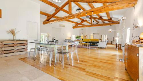 Gite dans un Mas Provençal avec Jacuzzi - Foto 5