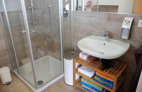 Businesswohnungen Haag bei A7 - Foto 30