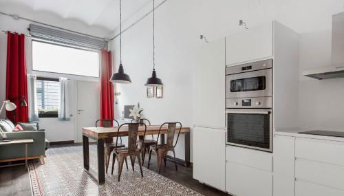 Stylish Apartment with Terrace for Couple or Family - Foto 3