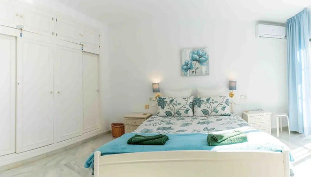 Golf/Seaview 2 bedroom apartment in Sitio de Calahonda - Mijas - Foto 4, Habitación