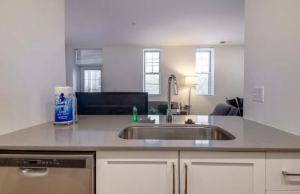 Gorgeous Apt with Kitchen - Foto 15