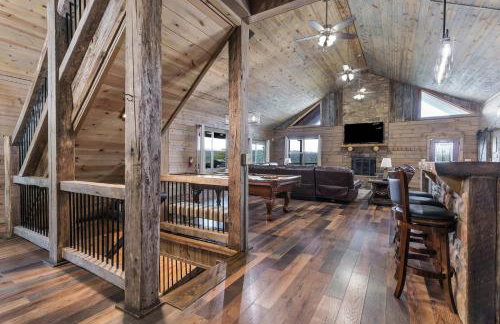 Serenity Ridge 6 Br Sleeps 16 Pool Hot Tub - Foto 15