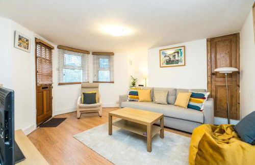 NEW Stylish 1 Bedroom Flat with Garden | London - Foto 40