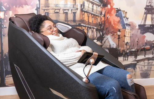 Premium Spa Suite Jacuzzi Hot Tub Massage Chair near Paris-Stade de France-CDG Airport - Foto 7