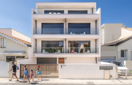 SOUTH-OF-FRANCE T2 neuf haut de gamme, climatisé, parking gratuit, 2eme ligne balcon - Foto 16