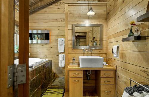 Impressive Log Cabin with Fireplace, Fire Pit and Hot-tub in Unionville, Indiana - Foto 29