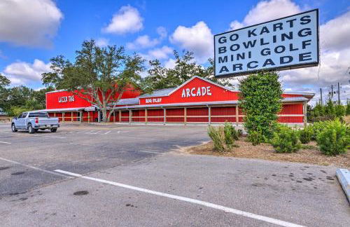 Sunny Beachfront Biloxi Condo with Resort Amenities! - Foto 35