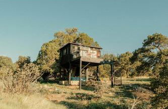 Ashley's Treehouse At El Mistico Ranch - Foto 9