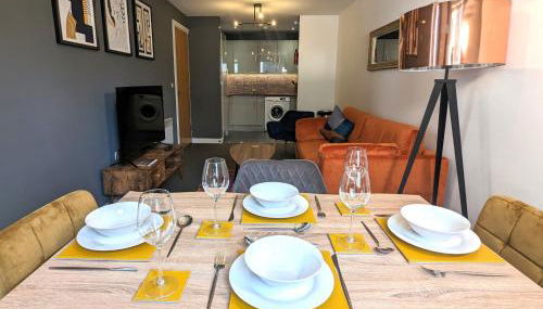 Beautiful Modern Coventry City Centre Apartment - Foto 4, locker