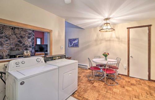 Peaceful Wooded Retreat at Lake Wallenpaupack! - Foto 10