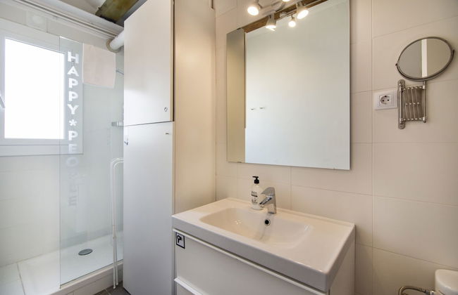 Happy People Ramblas Harbour - Photo 76