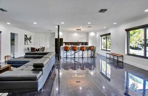 Coral Lane by Rove Travel - Home with Pool & BBQ - Foto 10