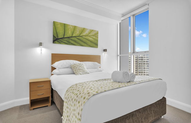 Reflection Tower Two - Foto 12