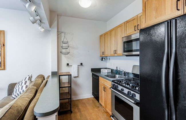 Lake View Ski Chalet - Photo 7