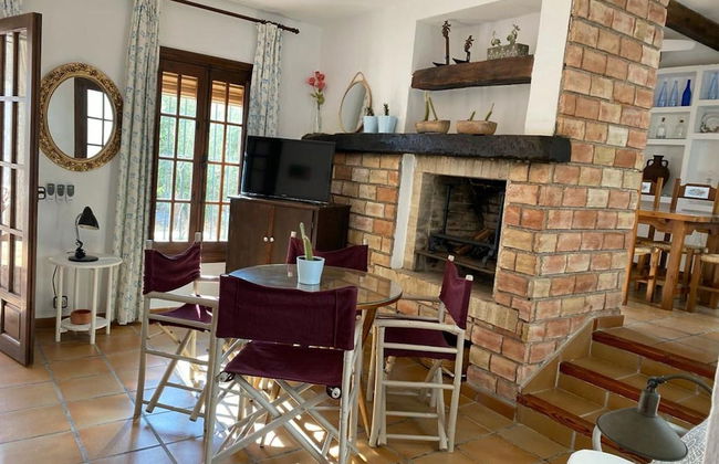 Spacious Holiday Home With Private Garden - Foto 22