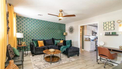 Family friendly & 5-mins to downtown Graham - Foto 2