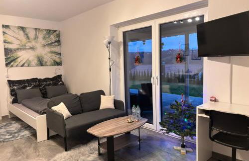 Cozy hilltop stay in Weikersheim - Photo 2