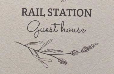 Rail Station Guest House - Photo 6