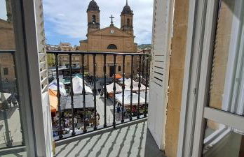 Erdizka, céntrico apartamento turístico con la mejor vista Plaza de los Fueros - Foto 1