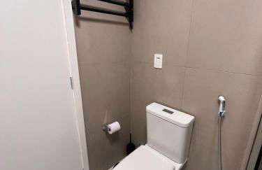 Barra Mares-apto p 4 pessoas em frente ao posto 4 Barra - Foto 25