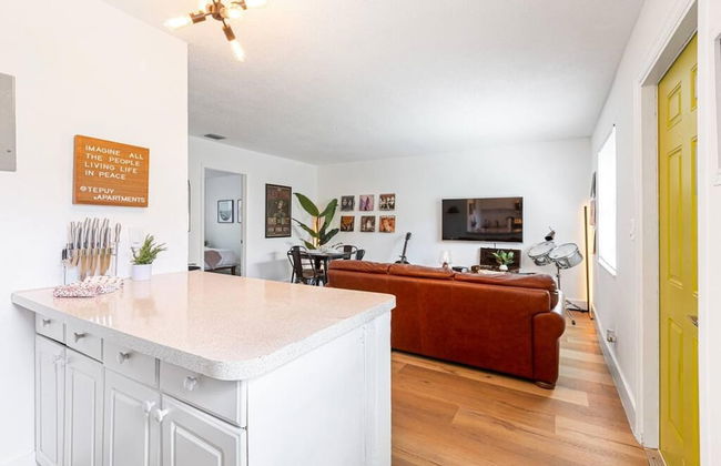 Musicians Lounge - 2 BR With Parking Asssigned - Photo 21