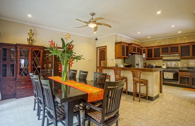 Villa Tirta Indah - Foto 16