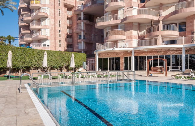 Renovated White 3BD next to Beach - Pool - Foto 23